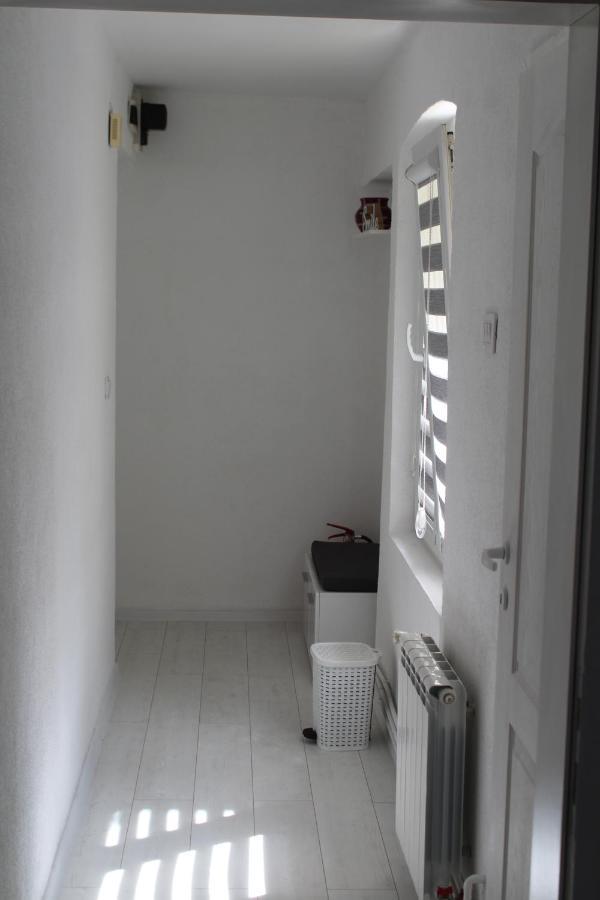 Red Apartment Saraievo Exterior foto